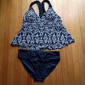 Solid Black XL Swim Brief - Clean Minimal Design